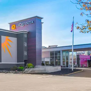 Hotel La Quinta By Wyndham Clifton/rutherford